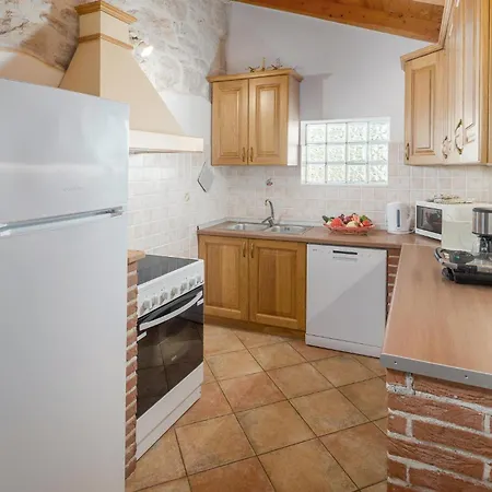 Pelizzar Holiday home Vrsar