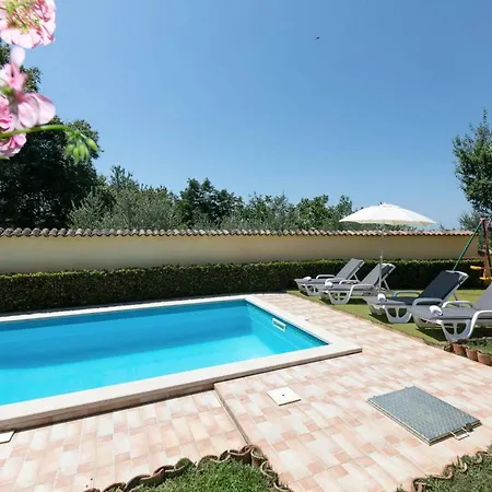 Holiday home Pelizzar *